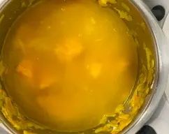 Step <p>Vierta el agua, la sal y la pimienta y cocine 15 min/100°C/vel 1.</p><p><br></p> illustration