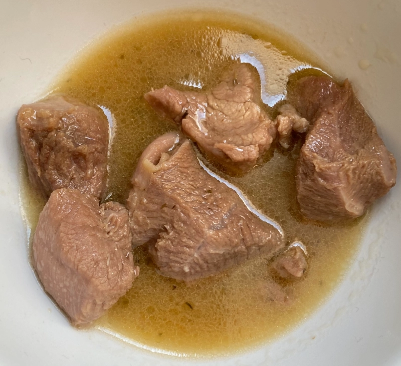 Conejo en salsa de naranja y tomillo (Modificada)