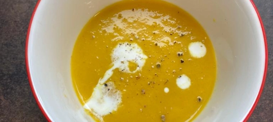 Crema de calabaza con curry