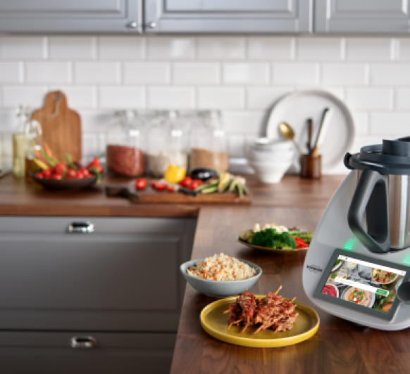 Thermomix® TM6 ; LA NOVA REVOLUCIÓ A LA TEVA CUINA/ LA NUEVA REVOLUCIÓN EN TU COCINA