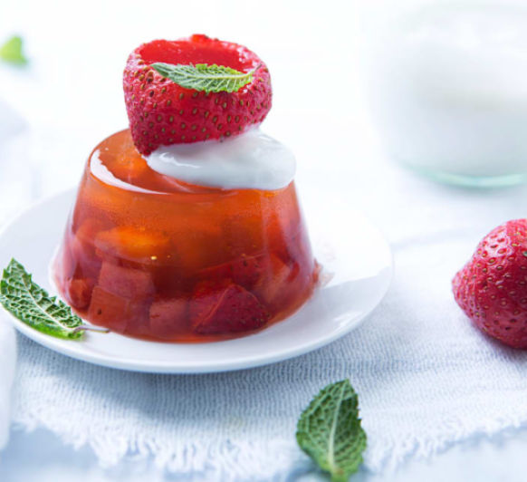 Como hacer fresas en gelatina de té con Thermomix®