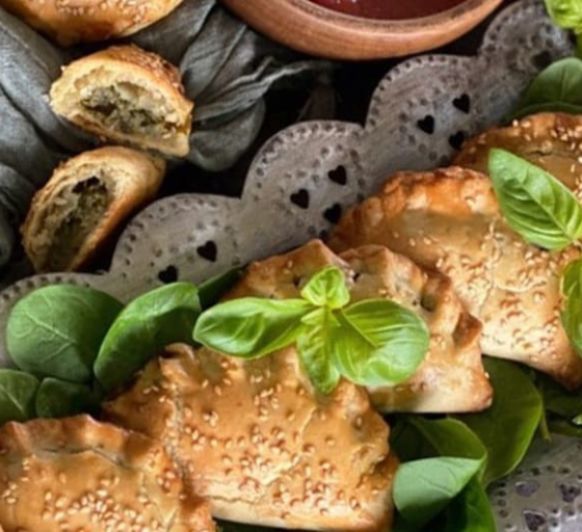 Como hacer empanadillas de calabaza, espinacas y cebolla caramelizada con Thermomix®